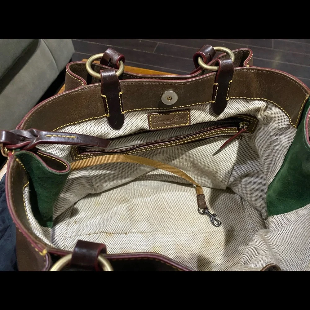 Dooney & Bourke Florentine Large Zip Barlow - Picture 14 of 14